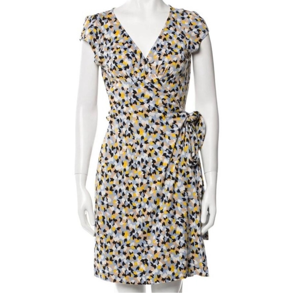 Y2K Diane Von Furstenberg DVF Kye 100% Silk Multicolor Floral Wrap Dress Size 2